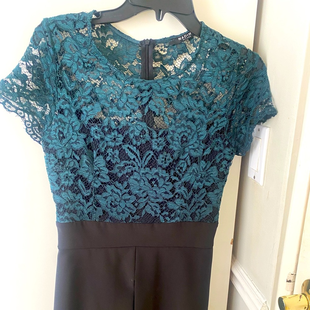 NADINE MILANO SHORT SLEEVE LACE DRESS